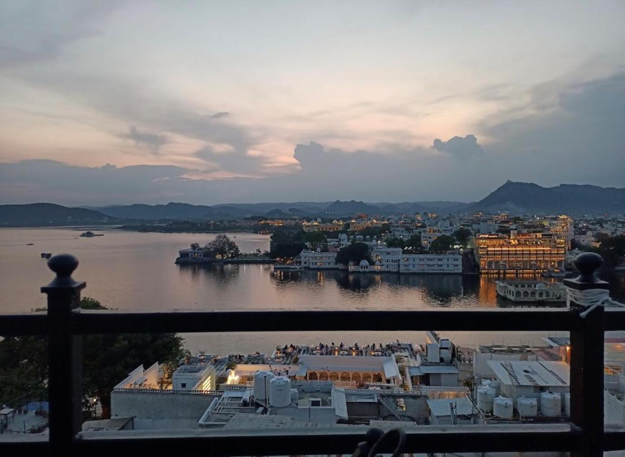 Albergue Tamasha Udaipur Exterior foto